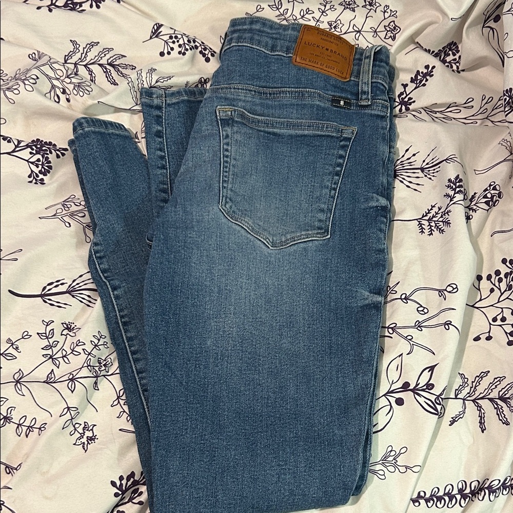 Lucky Brand Women's Classic Blue Skinny Jeans